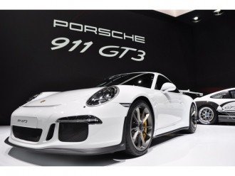Porsche отмечает 50-летний юбилей 911-го c новым GT3