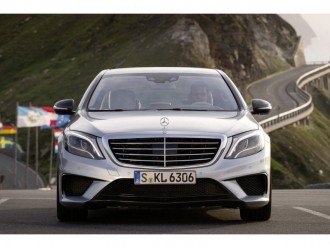 Тест-драйв Mercedes-Benz S63 AMG