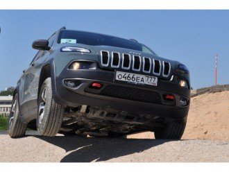 Тест-драйв нового Jeep Cherokee