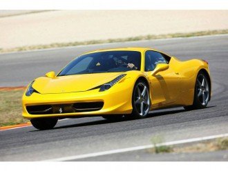 Нова версія Ferrari 458 Italia вийде через рік