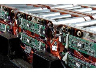 Літій-іонні батареї з 25-річним терміном служби