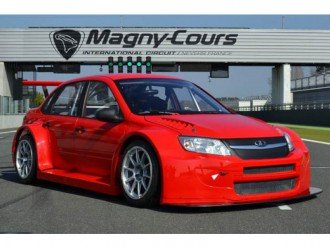 Лада демонструє новий Granta ТС1 WTCC