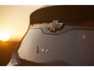 Новий гібрид Chevrolet Volt 2015