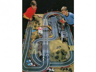 Іграшкові автомобілі Scalextric
