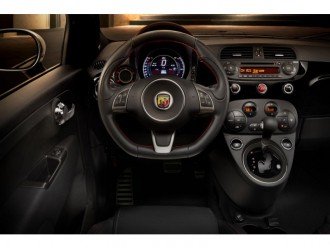 Новий Fiat 500 Abarth 2015 з АКПП