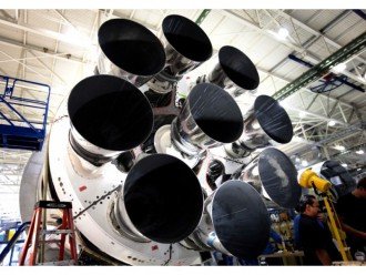 SpaceX виготовила 100-й двигун Merlin 1D