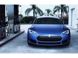 Чи залежить успіх Tesla Motors від цін на нафту?