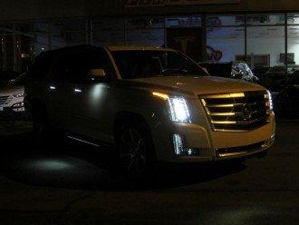 Новий Cadillac Escalade 2015 модельного року