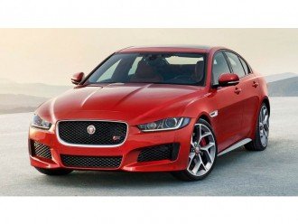 Новий Jaguar XE конкурент серед компактних седанів