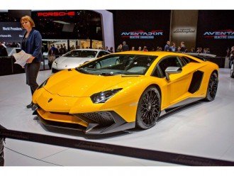 Нове купе Lamborghini Aventador LP 750-4 SV