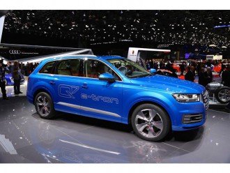 Новий дизель-електричний Audi Q7 e-tron