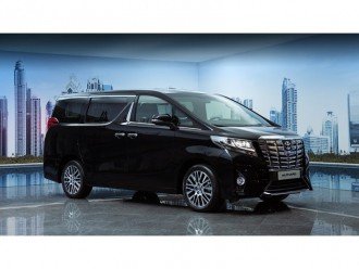 Новий мінівен Toyota Alphard 2015