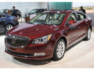 Оновлена версія Buick LaCrosse 2015