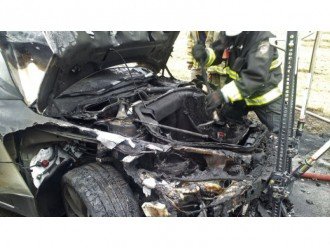 Немає причин відкликати Model S, заявив директор Тесла