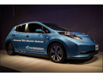 Нова версія електромобіля Nissan Leaf 2016