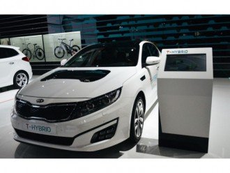 Kia Optima Hybrid детально про старт
