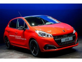 Оновлений Peugeot 208 2016