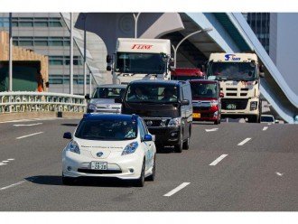 Автопілот Nissan Leaf з 12-ма камерами 2020