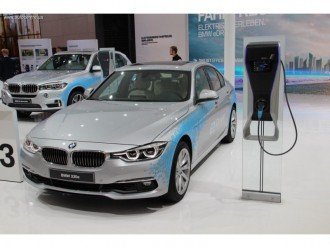 Новий гібрид BMW 330e eDrive 2016