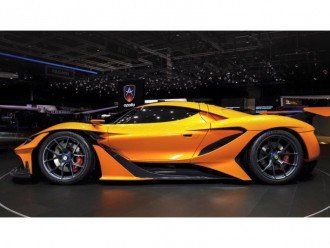 Суперкар Apollo Arrow затьмарив Аполлона