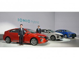 Трійка електромоделей Hyundai Ioniq в Женеві