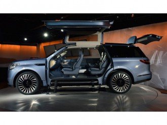 Новий позашляховик Lincoln Navigator 2017