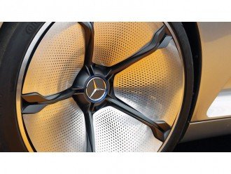 Електричні концепти Mercedes SUV в Парижі