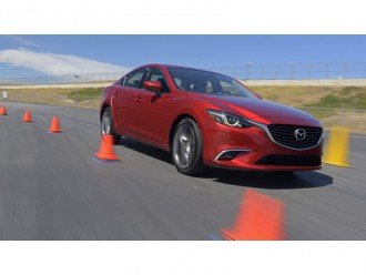 Mazda з керуванням G-Vectoring Control