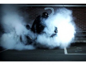 Мотоцикліст «Ghost Rider» проїхався по дорогах 300 км/г.!