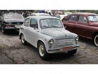 Розвінчуємо міфи про «горбатий» Запорожець