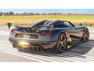 Koenigsegg Agera RS перший в Європі золотий суперкар