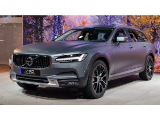 Volvo V90 Cross Country з пакетом від Polestar