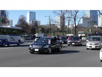 Як їде кортеж прем'єр-міністра Японії. Відео