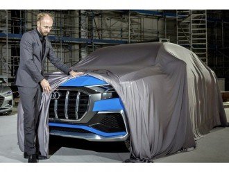 Кросовер Audi Q8 e-tron готується до прем'єри