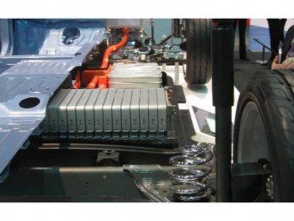 Нові типи АКБ: головна проблема електрокарів?