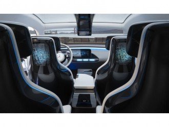 Кросовер Mercedes-Maybach отримає електропривід