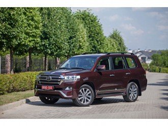 Тест-драйв Toyota Land Cruiser 200 Executive 2017