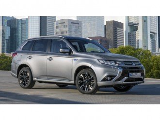 Поліція Україні закупить понад 600 Outlander PHEV