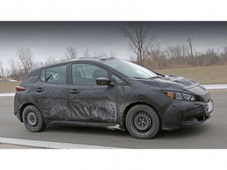 Новий Nissan Leaf 2018 виїхав на тести