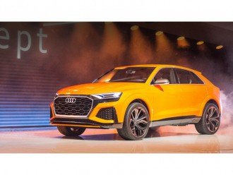 Audi Q8 Sport з електричним наддувом