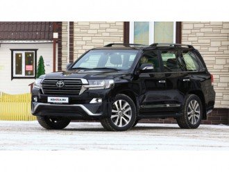 Tест-драйв Toyota Land Cruiser 200 Executive Black