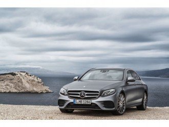 10 нових функцій Mercedes-Benz E-Class