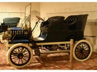 «Краса автомобіля в його колесах». Генрі Форд