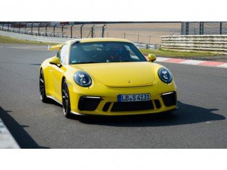 Porsche 911 GT3 просто розірвав Нюрбургринг