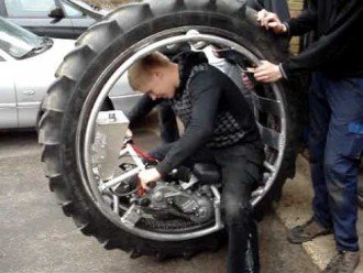 Моторизована моношина AMAZING Monwheel!