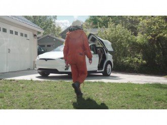 Кілька рекламних роликів про Tesla від фанатів
