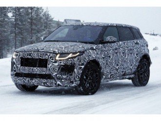 Jaguar тестує кросовер E-Pace при 40* морозі