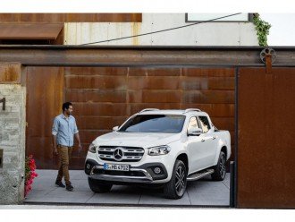 Mercedes офіційно представив серійний пікап X-Class