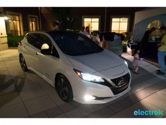 Новий Nissan Leaf 2018 - Фото з будь-якого кута і нічних знімків