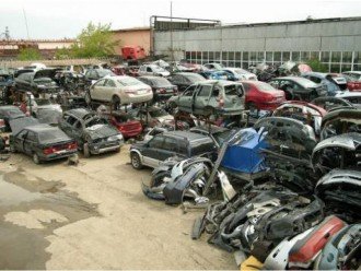 Авторозборка - ризики і вигоди